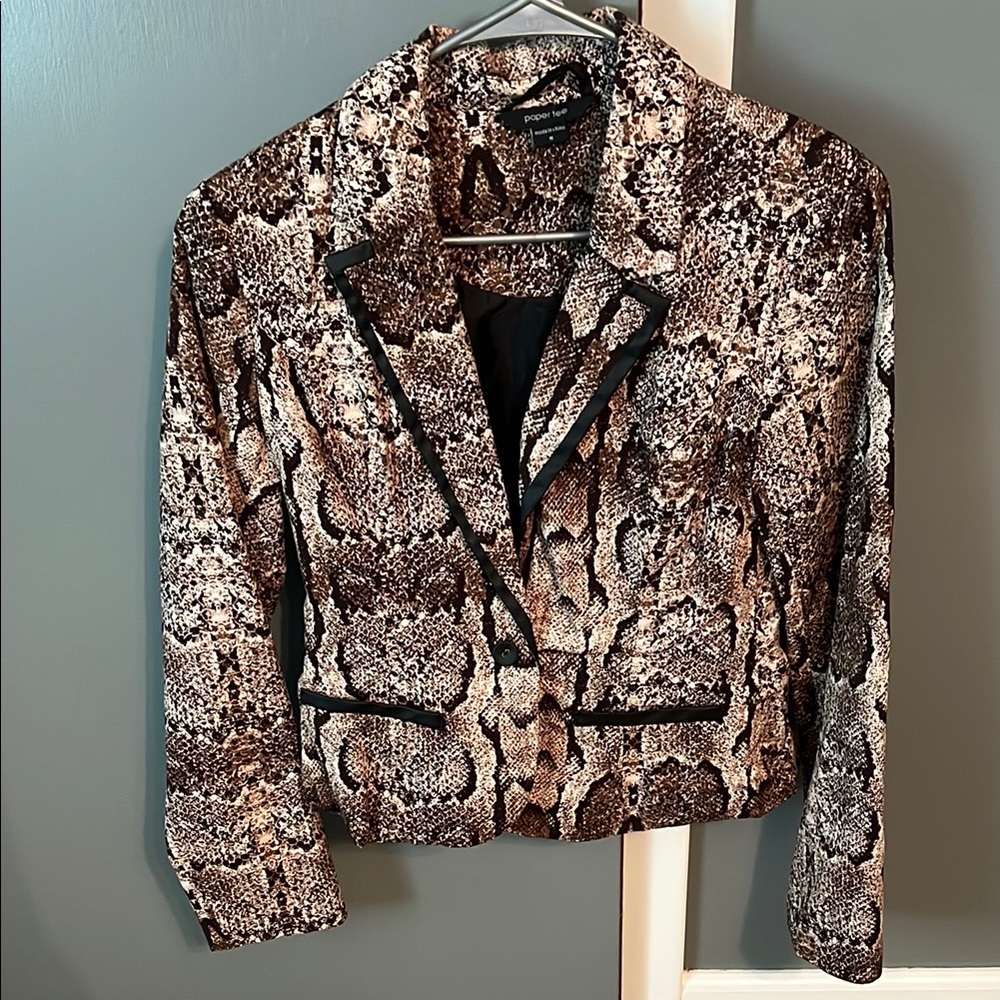 Leopard dress blazer